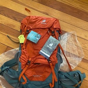 Deuter Aircontact Lite 60+10 Backpacking pack